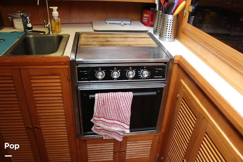 Slide: The Image of 1988 Nova Marine 40 Sundeck for sale in Warrenton, OR - 57