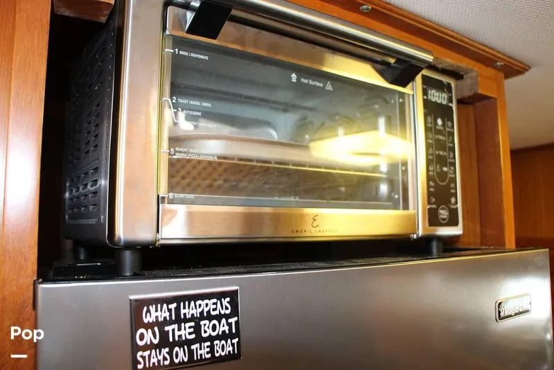 Slide: The Image of 1988 Nova Marine 40 Sundeck for sale in Warrenton, OR - 68