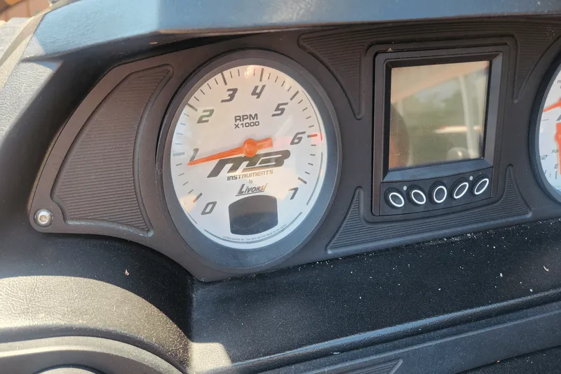 Slide: The Image of MB Sports B52 23 2018 - 26