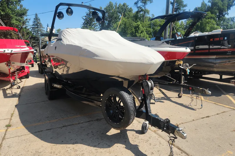 Slide: The Image of MB Sports B52 23 2018 - 4