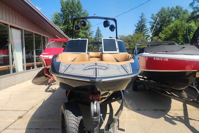 Slide: The Image of MB Sports B52 23 2018 - 6