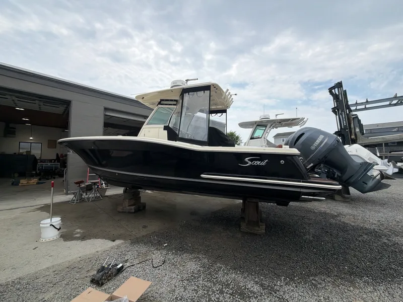 Slide: The Image of Scout 275 LXF 2015 - 8