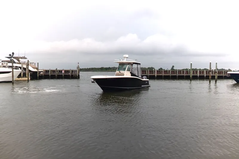 Slide: The Image of Scout 275 LXF 2015 - 5