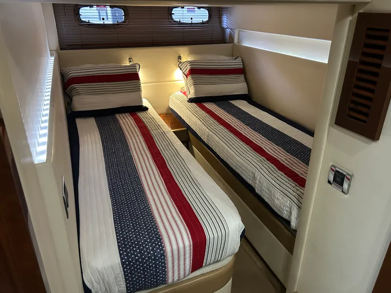Slide: The Image of Sea Ray 470 SUNDANCER 2010 - 30