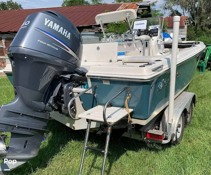 Slide: The Image of 2010 Sailfish 2100BB for sale in Jennings, FL - 12