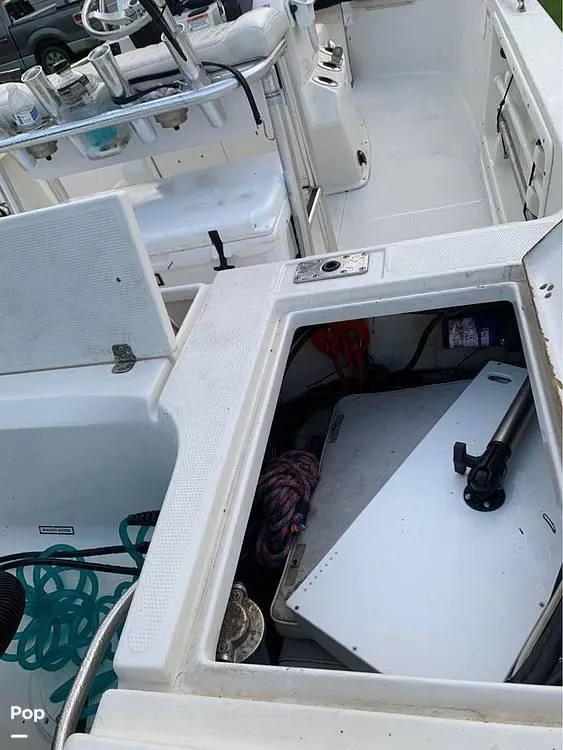 Slide: The Image of 2010 Sailfish 2100BB for sale in Jennings, FL - 19