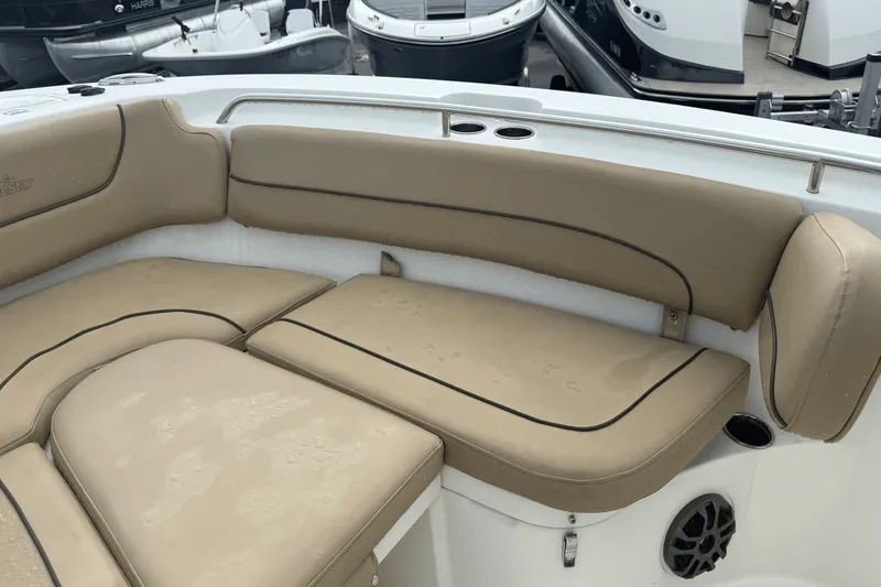 Slide: The Image of NauticStar 2602 LEGACY 2019 - 24