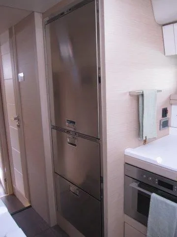 Slide: The Image of Jeanneau Yacht 65 2025 - 56