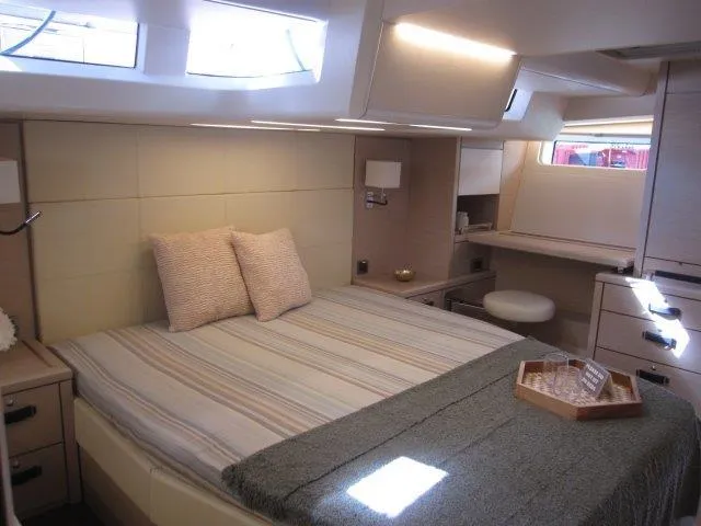 Slide: The Image of Jeanneau Yacht 65 2025 - 73