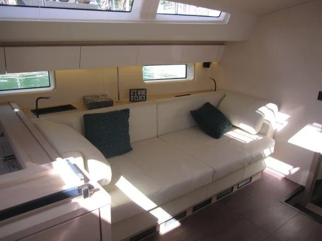 Slide: The Image of Jeanneau Yacht 65 2025 - 95