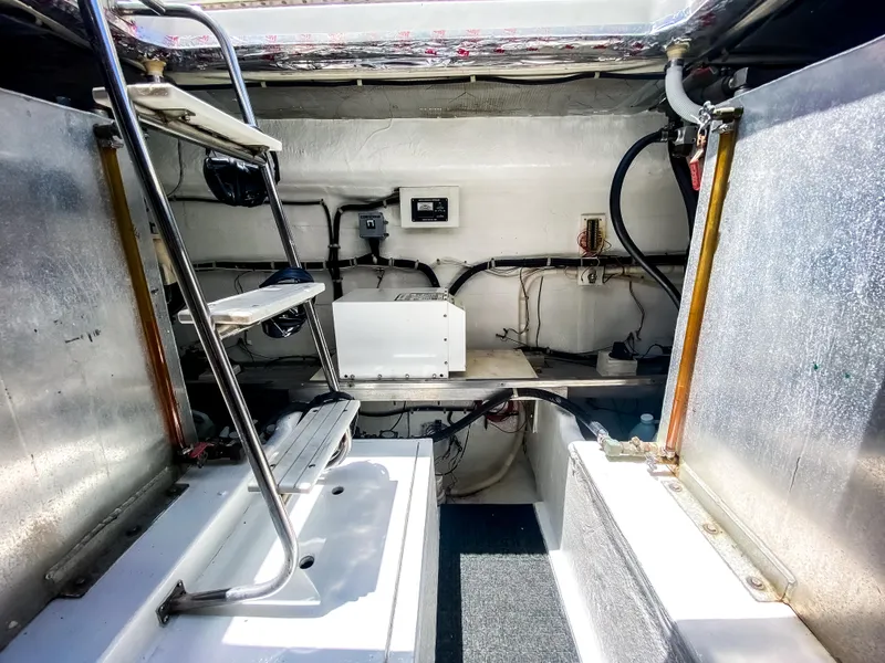 Slide: The Image of Navigator 5800 1999 - 58