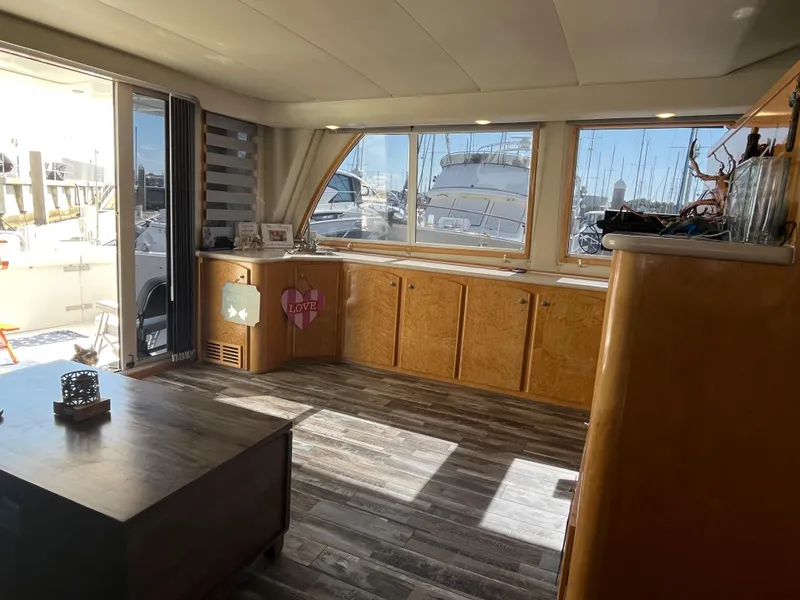 Slide: The Image of Navigator 5800 1999 - 82