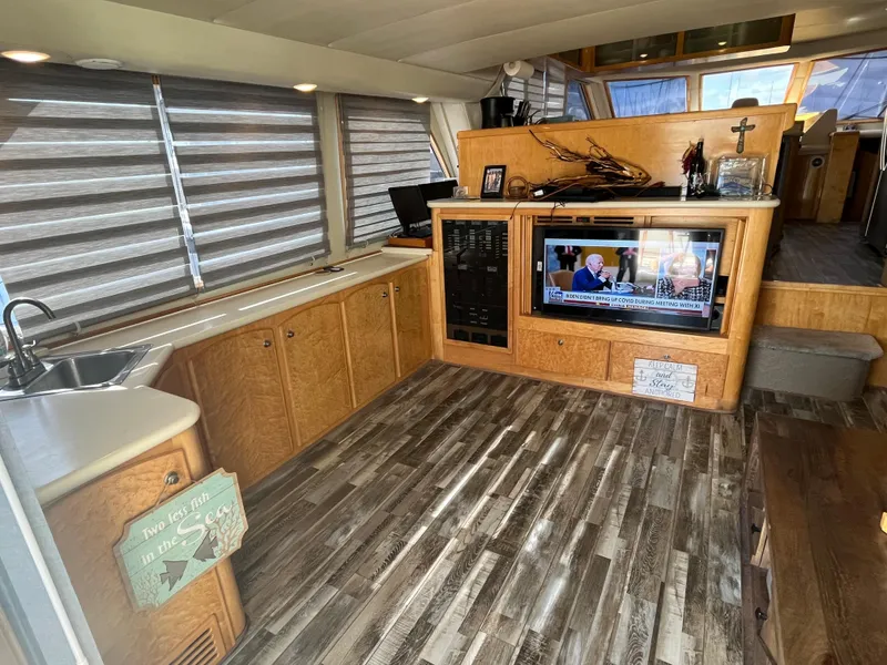 Slide: The Image of Navigator 5800 1999 - 87