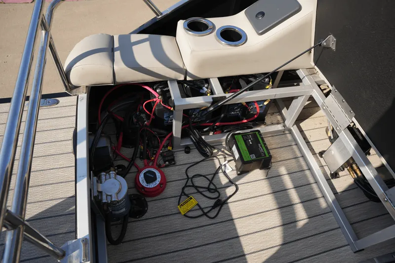 Slide: The Image of Silver Wave 2410 SWS JS 2021 - 36