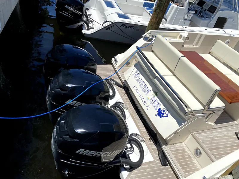 Slide: The Image of Azimut Atlantis Verve Outboard 2014 with Mercury engines docked in Boca Raton, FL. - 4