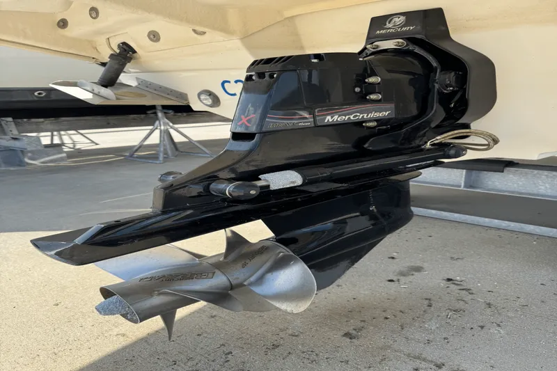 Slide: The Image of Sea Ray 300 SUNDECK 2011 - 66