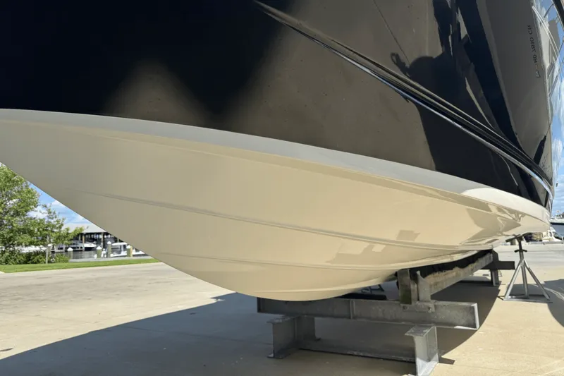 Slide: The Image of Sea Ray 300 SUNDECK 2011 - 82