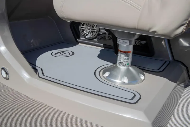 Slide: The Image of 2023 Premier 220 Castaway boat seat and flooring detail. - 19