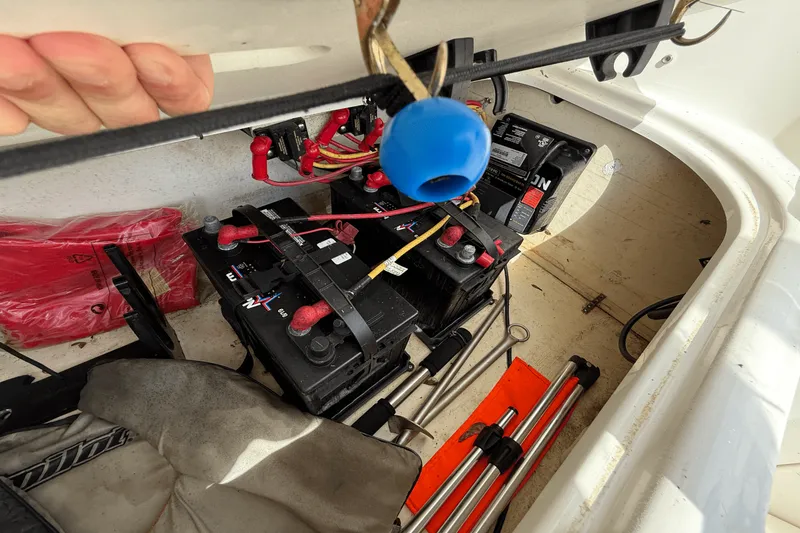 Slide: The Image of Bayliner 180 ELEMENT 2020 - 18