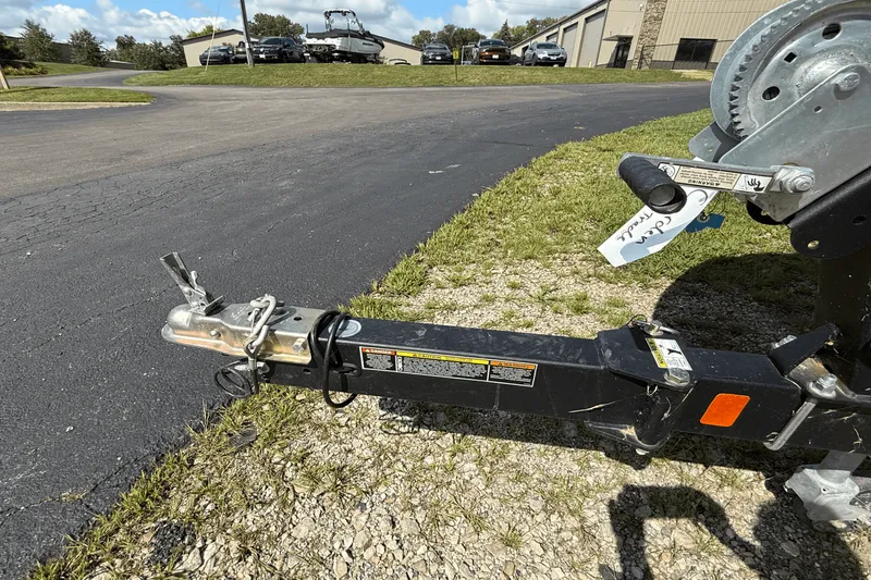 Slide: The Image of Bayliner 180 ELEMENT 2020 - 7