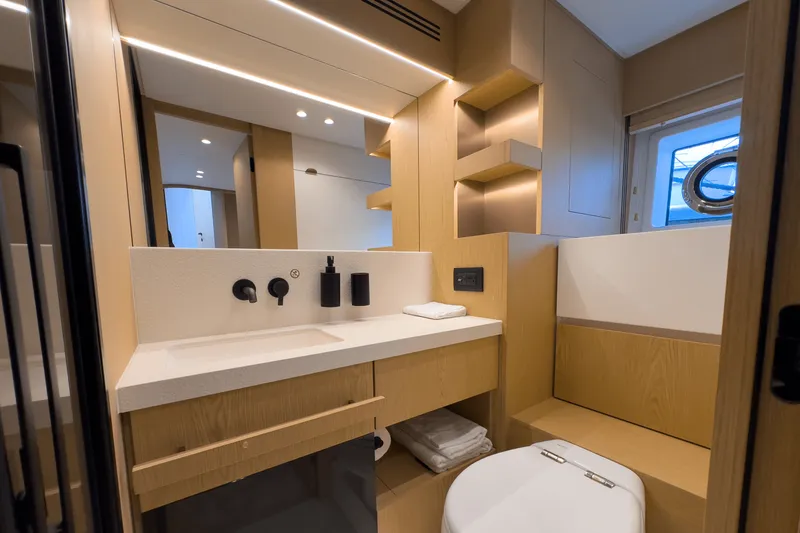 Slide: The Image of Azimut Fly 62 2026 - 53