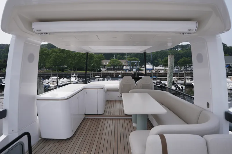 Slide: The Image of Azimut Fly 62 2026 - 65