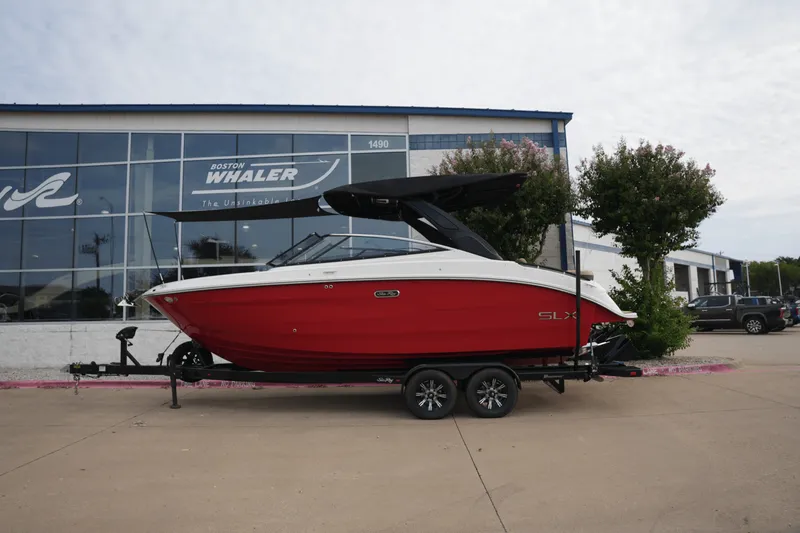 The Image of Sea Ray SLX 260 Surf 2026 - 0