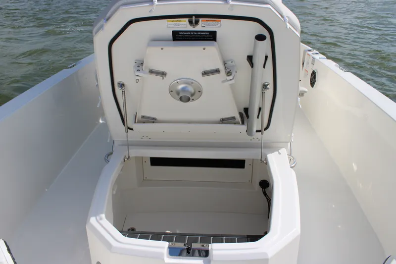 Slide: The Image of Boston Whaler 280 Dauntless 2027 - 11