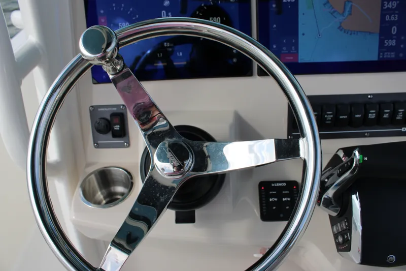 Slide: The Image of Boston Whaler 280 Dauntless 2027 - 29