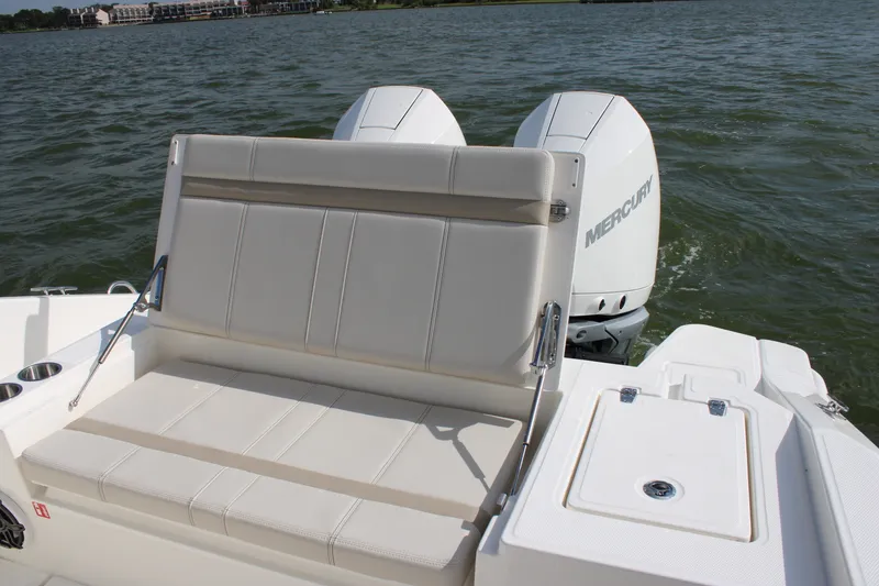 Slide: The Image of Boston Whaler 280 Dauntless 2027 - 39