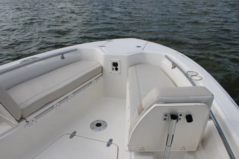 Slide: The Image of Boston Whaler 280 Dauntless 2027 - 21