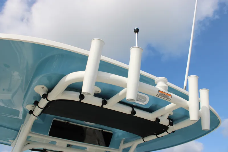 Slide: The Image of Boston Whaler 280 Dauntless 2027 - 32