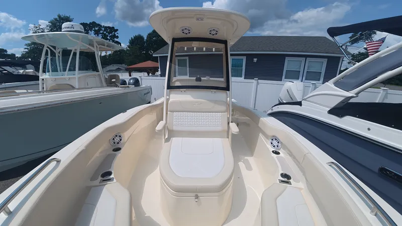 Slide: The Image of Scout 220 XSF 2027 - 15