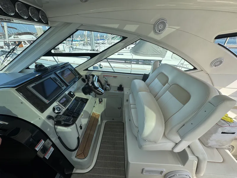 Slide: The Image of Sea Ray 470 SUNDANCER 2010 - 37