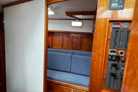 Slide: The Image of Mid-ship guest cabin - 18