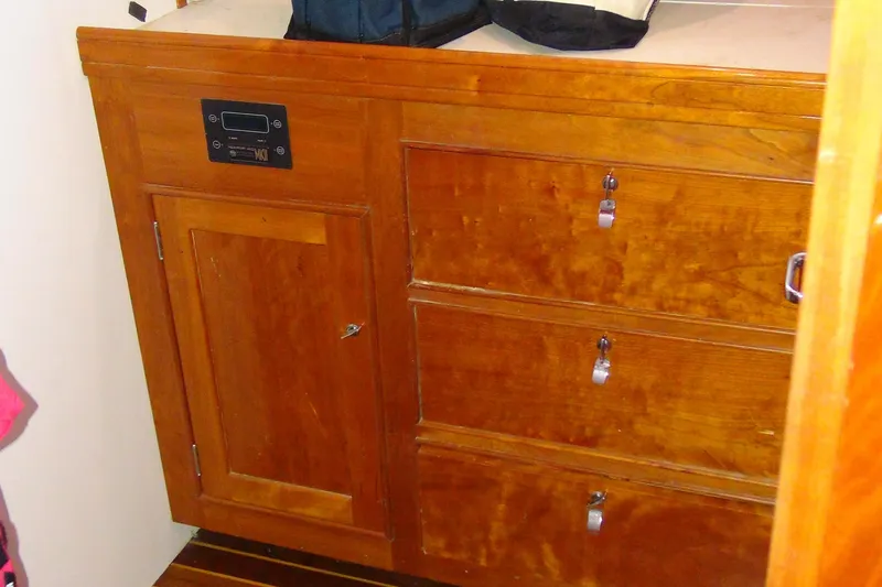 Slide: The Image of Parts and tools storage - 36