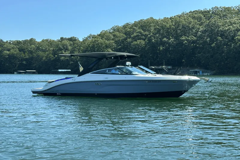 Slide: The Image of Sea Ray SLX 280 2025 - 5