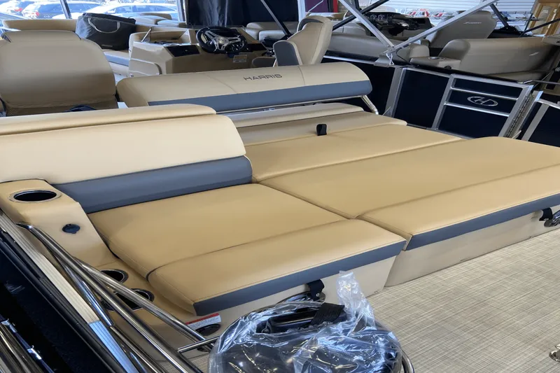 Slide: The Image of Harris CX250 SLDHTT 2021 - 12