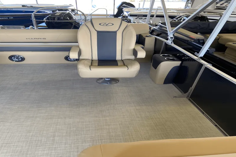 Slide: The Image of Harris CX250 SLDHTT 2021 - 9