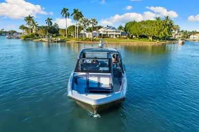 Slide: The Image of Galeon 375 GTO 2024 - 39