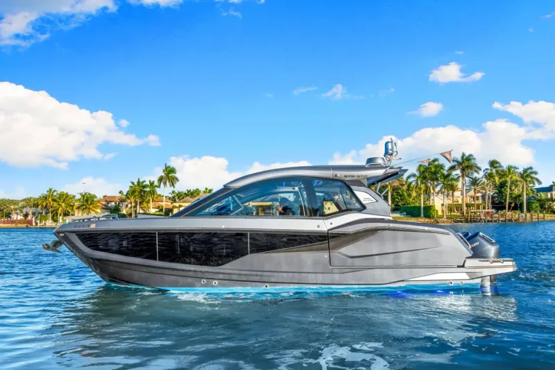 Slide: The Image of Galeon 375 GTO 2024 - 36