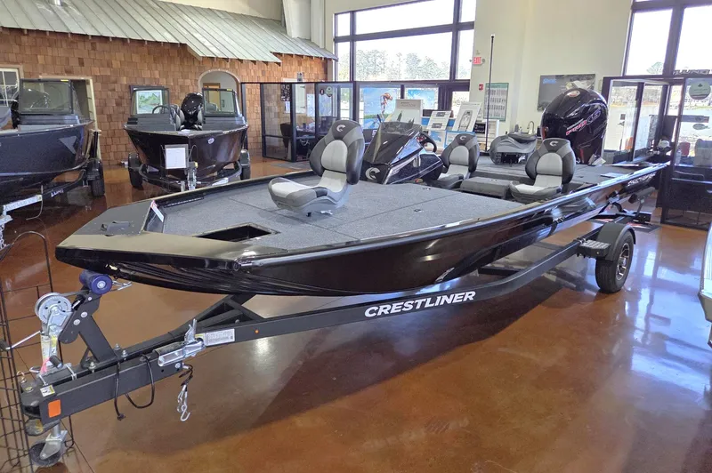 The Image of Crestliner XF189 BASS 2026 - 0