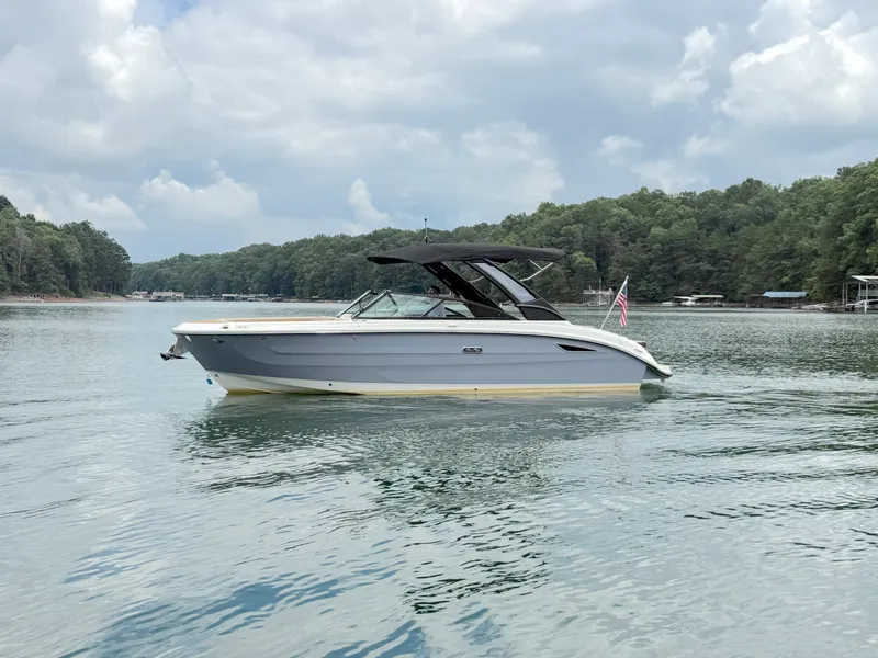 The Image of Sea Ray 270 SDX 2025 - 0
