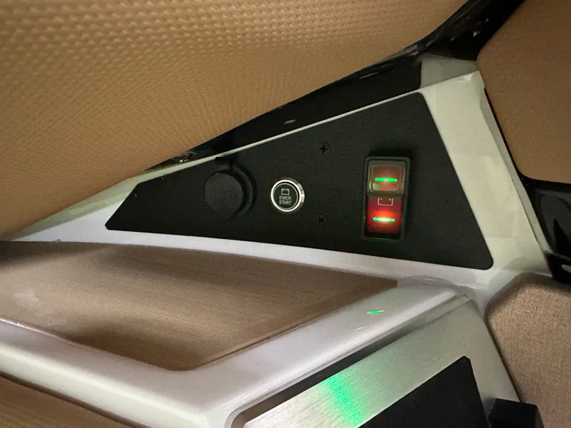Slide: The Image of Mastercraft XSTAR23 2026 - 75