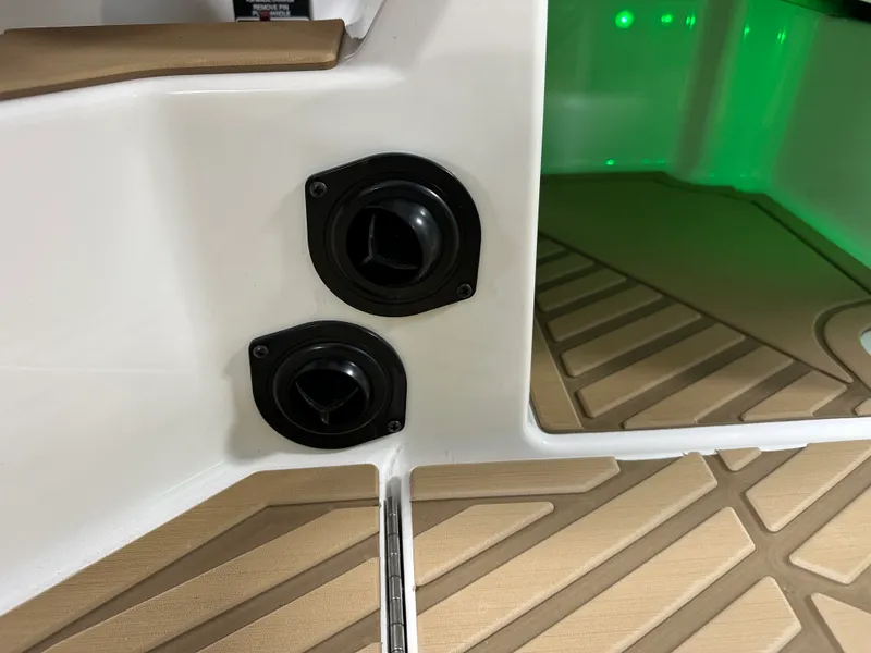 Slide: The Image of Mastercraft XSTAR23 2026 - 40