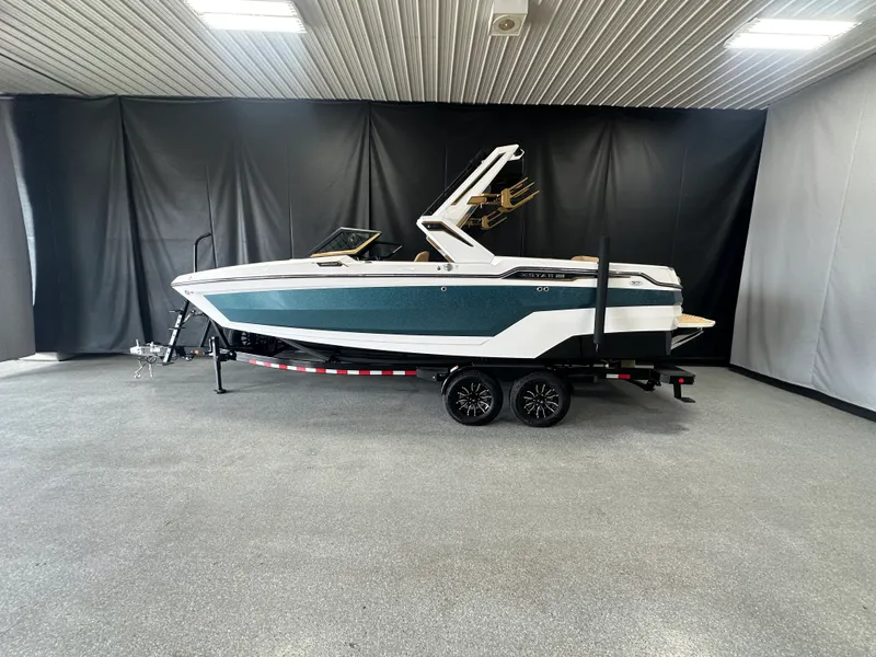 Slide: The Image of Mastercraft XSTAR23 2026 - 1