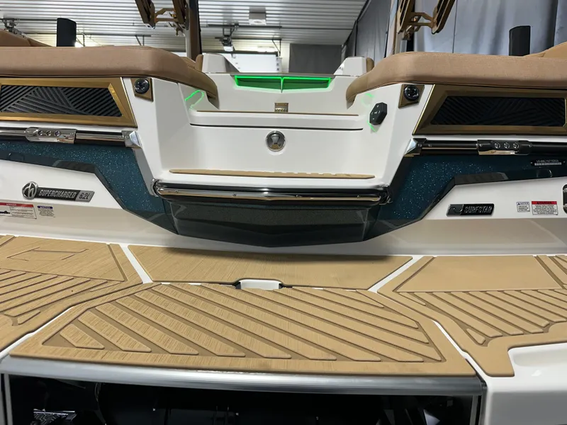 Slide: The Image of Mastercraft XSTAR23 2026 - 18
