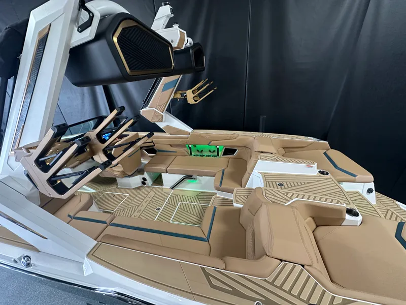 Slide: The Image of Mastercraft XSTAR23 2026 - 8