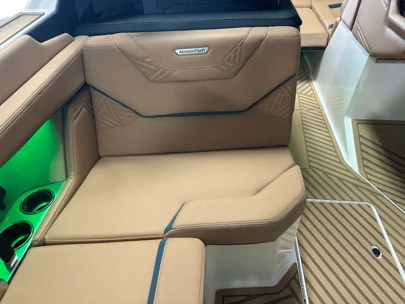 Slide: The Image of Mastercraft XSTAR23 2026 - 62