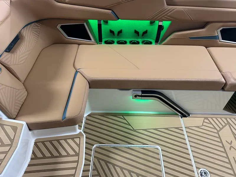 Slide: The Image of Mastercraft XSTAR23 2026 - 48